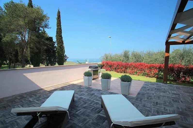 Apartament 4 Star App Adriana With Sea View And Jacuzzi Zambratija  Zambratija (Istria)